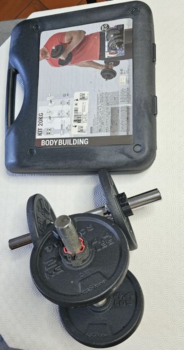 Kit de musculação completo – pesos + halteres + aparelho de treino