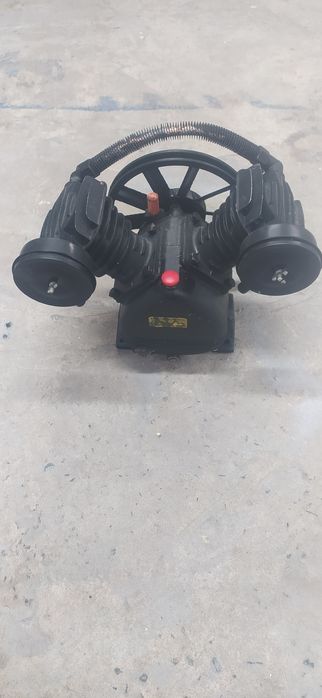 Продам компрессор