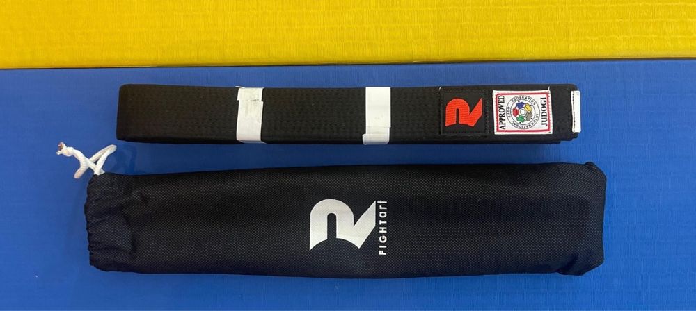 Fatos de judo brancos e azuis Aprovados (várias marcas)