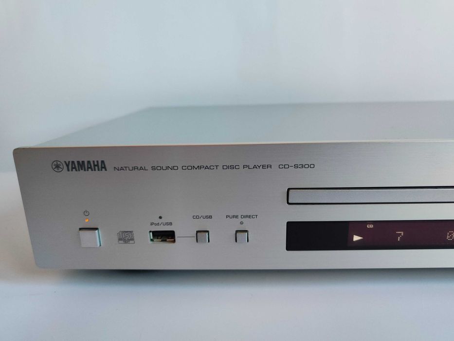 Yamaha CD-S300 odtwarzacz CD srebrny Digital Out USB