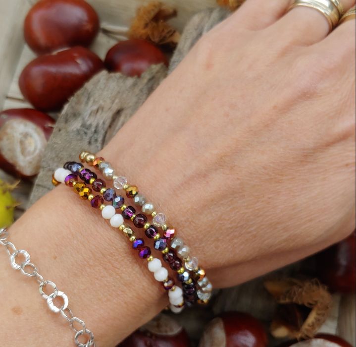 Hit! Zestaw trzech bransoletek. Szklane koraliki na żyłce elastycznej