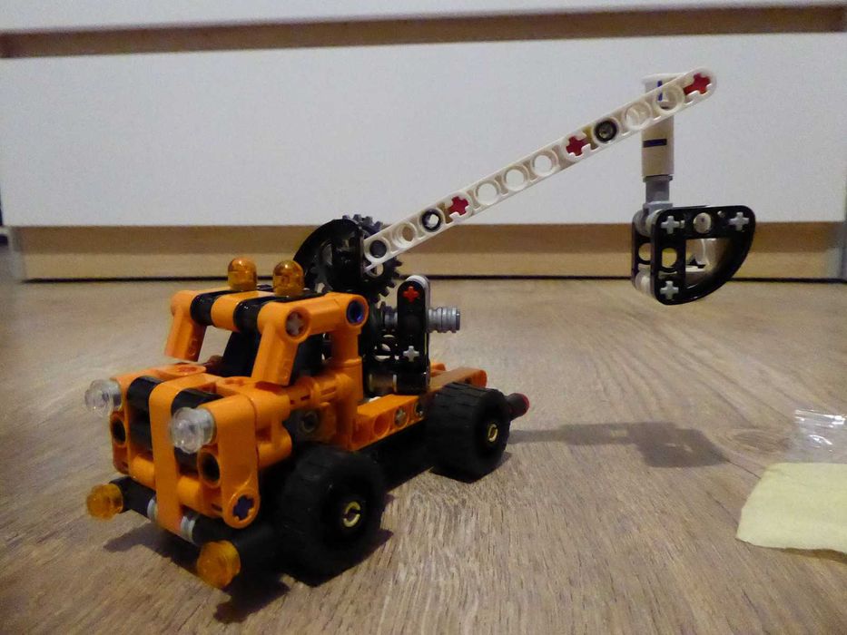 Lego Technic 42088 Dźwig