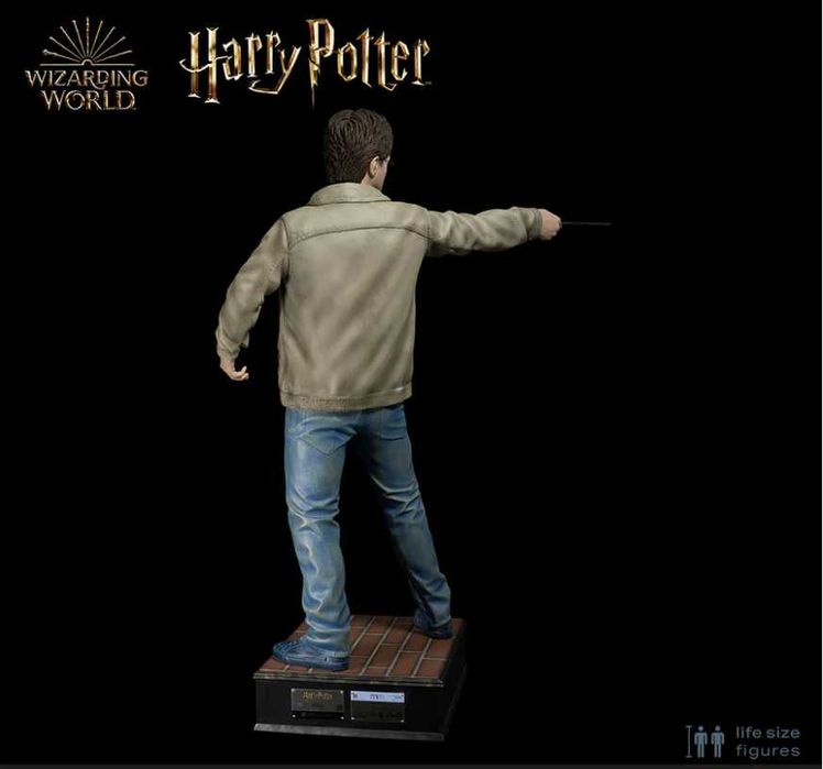 Figura Harry Potter escala 1:1
