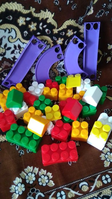 Детский конструктор.