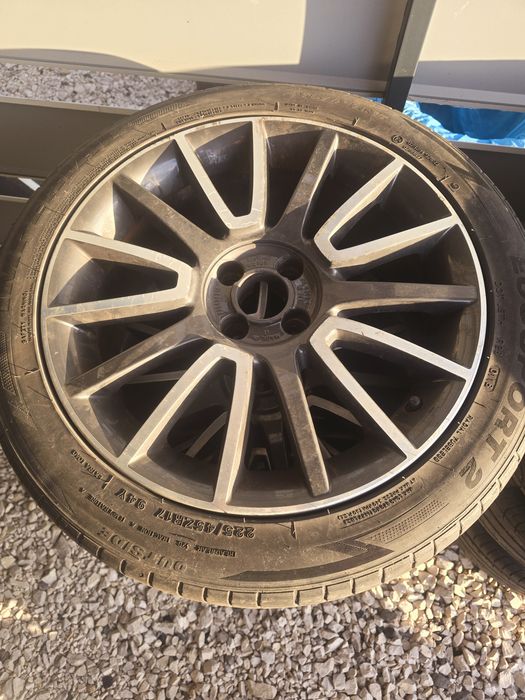 Alufelgi 17  Fiat Bravo Grande Punto 4 sruby Opony 225/45/17letnie !