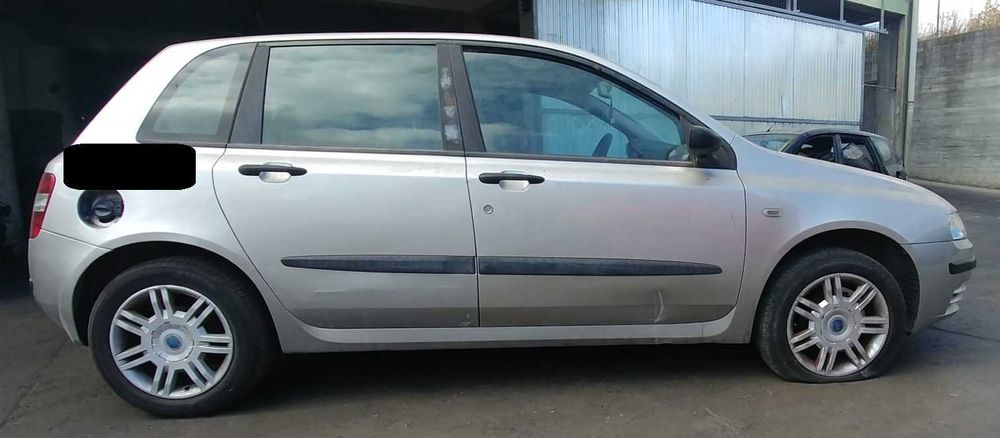Fiat Stilo para peças