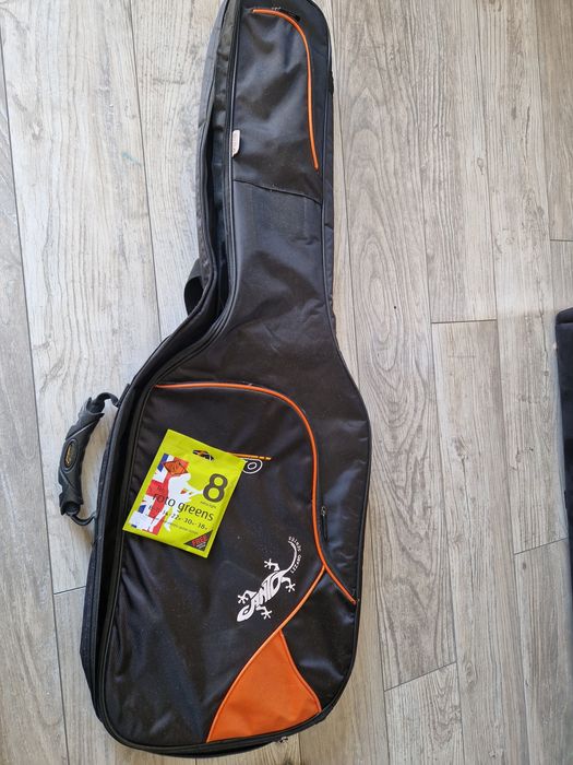 Samick Malibu gitara elektryczna gratisy