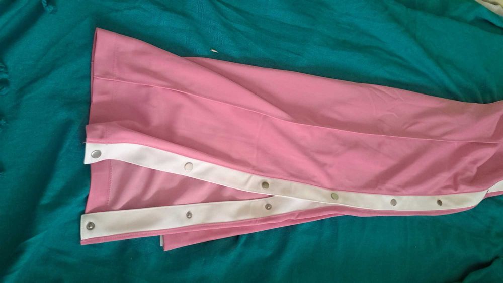 H&M штани зелені,штанцІ спортивні ,спортивні на кнопках