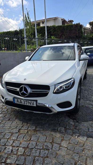 Mercedes-Benz GLC 220 d 4Matic 9G-TRONIC