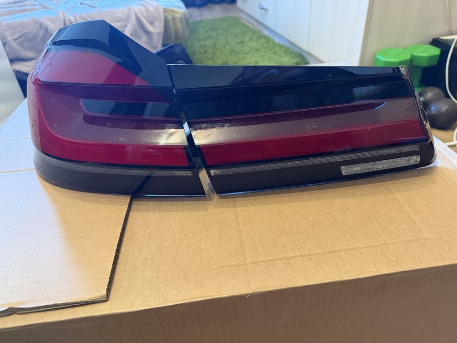 Фанарі BMW G30 рест