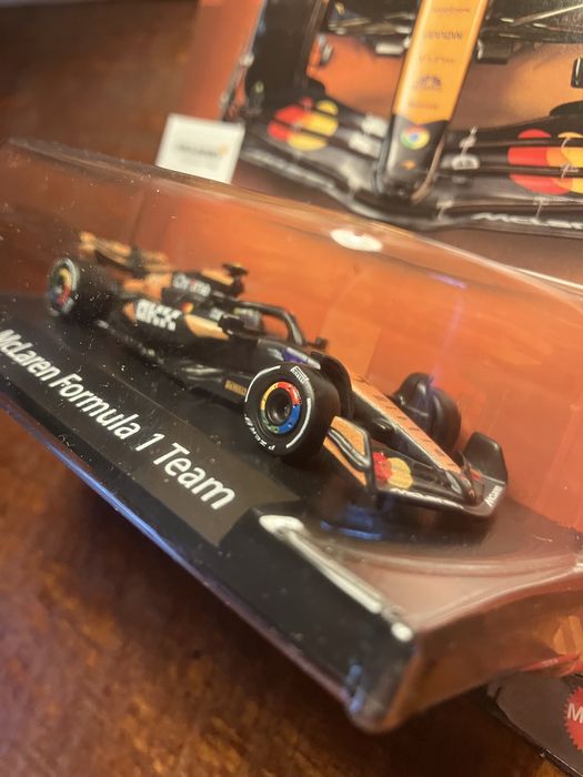 HotWheels Premium F1 McLaren