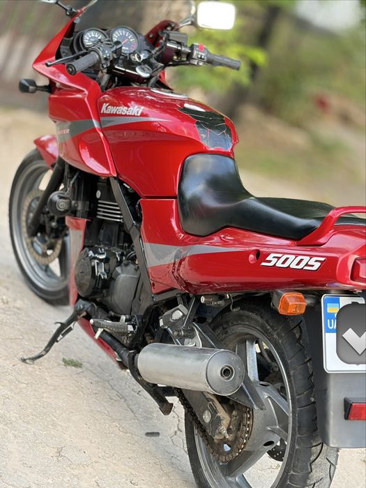 Kawasaki GPZ 500S