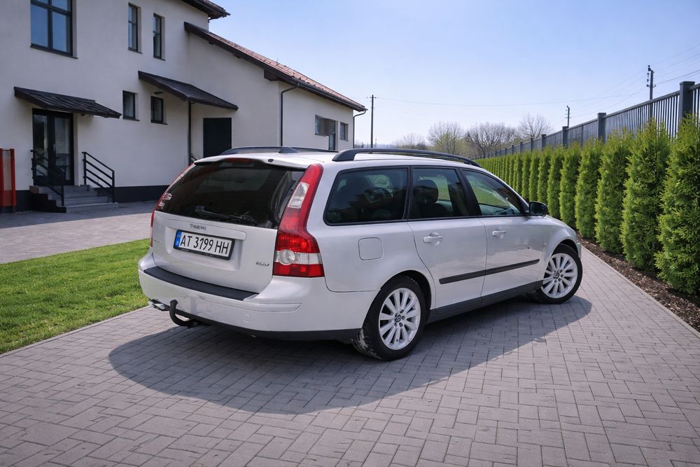 Volvo V50 2.0, механіка, доглянутий стан