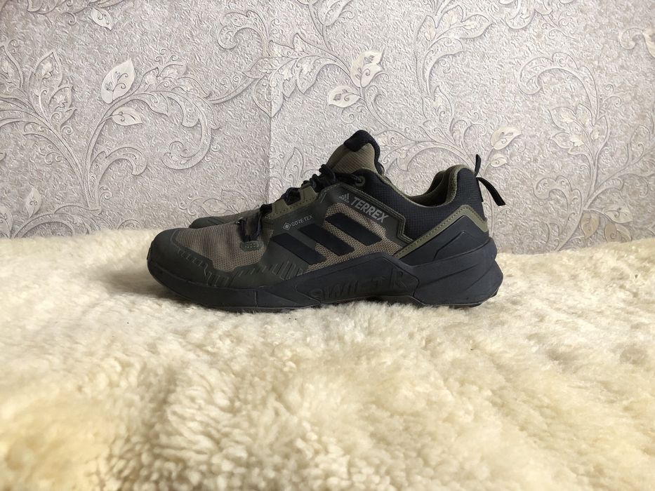 Водонепроникні кросівки Adidas Terrex GoreTex трекінг 43 42,5 27,5 27