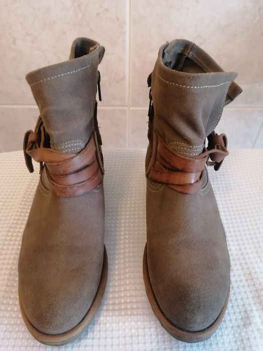 Botins pele, castanhos, 38