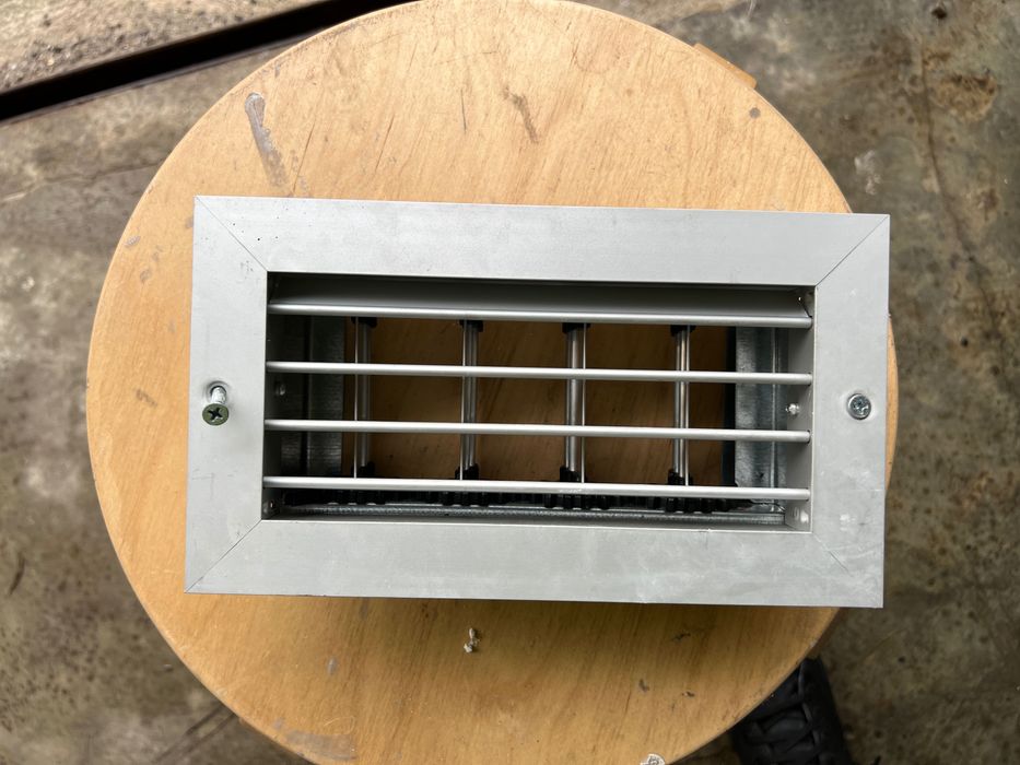 Grelhas de ventilação AVAC metálicas