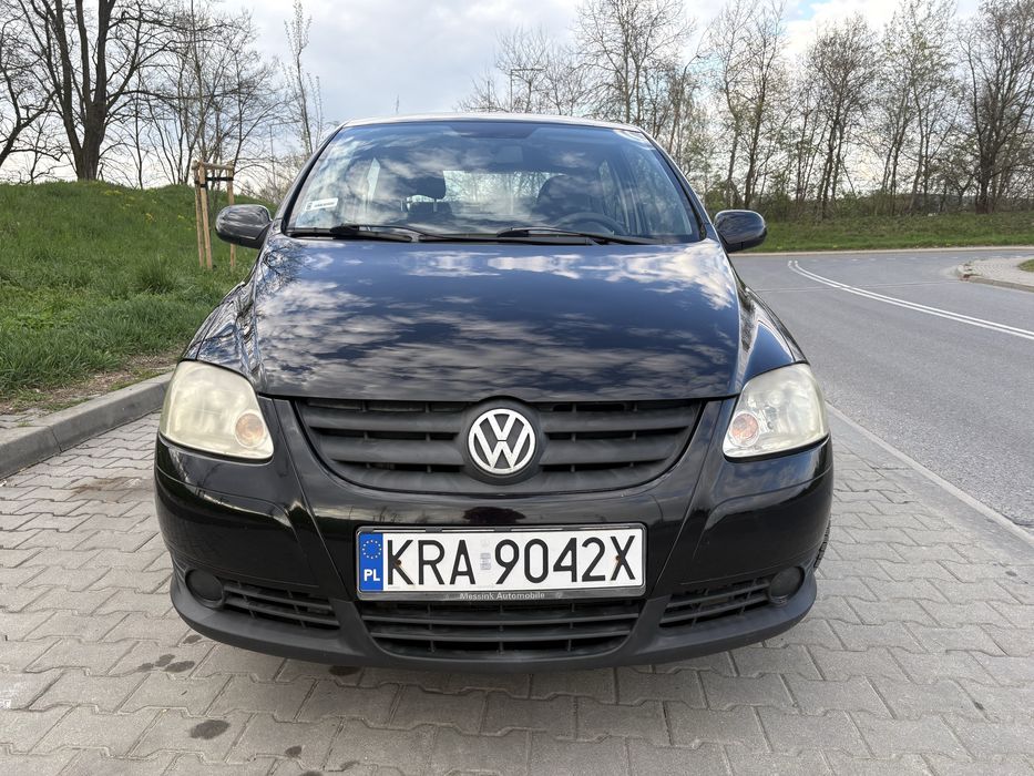 Volkswagen Fox 2008 - sprawny, dużo  zrobione. Przebieg 235 717 km.