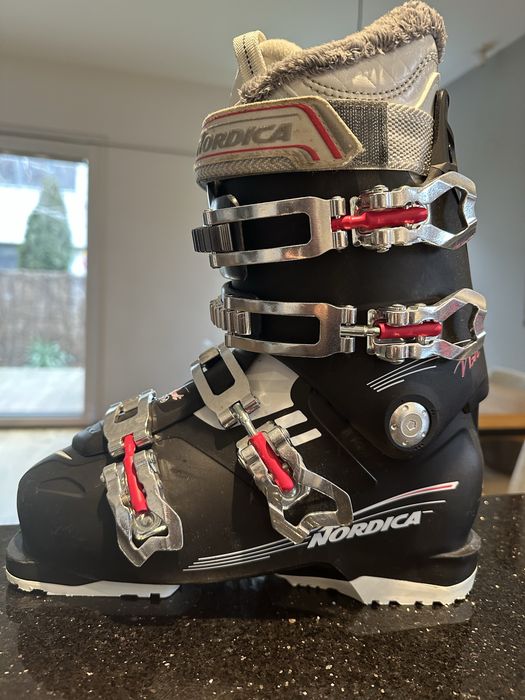 Buty narciarskie Nordica NXT55W (245mm - roz38) jak nowe uzywane 7 dni