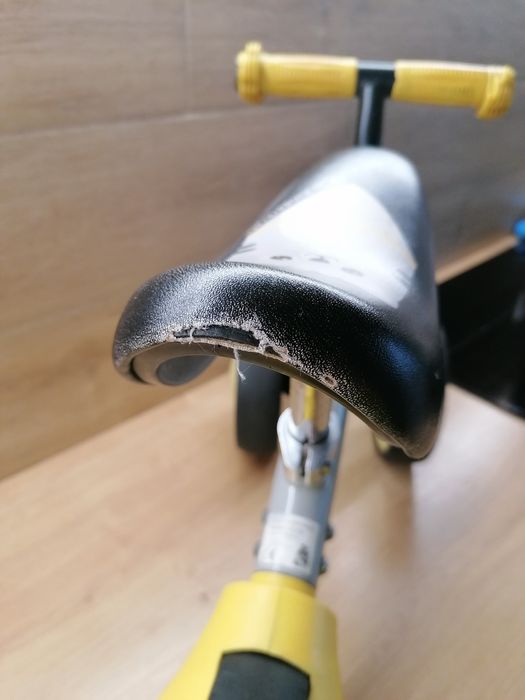 Біговел Kinderkraft для найменших дітей 1-2,5 роки