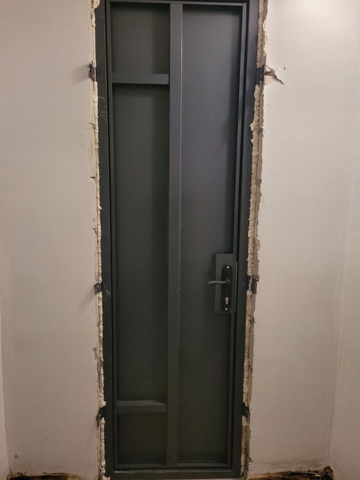 Двери входные металические производитель