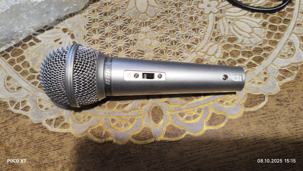 Микрофон караоке BBK