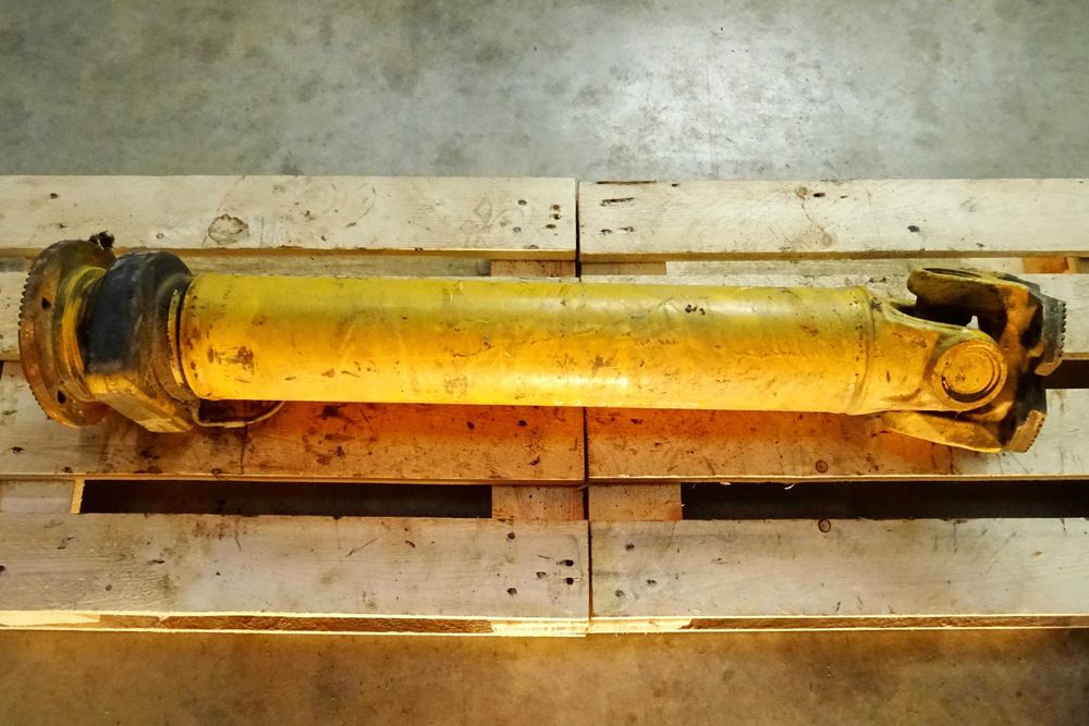 Wał pędny do ładowarki Volvo L220D. Cardan shaft. 92cm. Kardan
