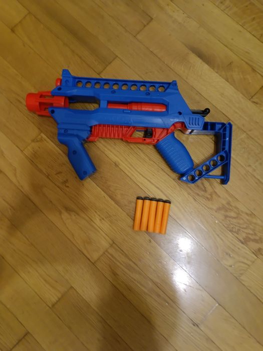 Nerf бластер у гарному стані