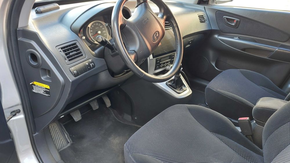 Продаю автомобиль Hyundai Tucson 2007