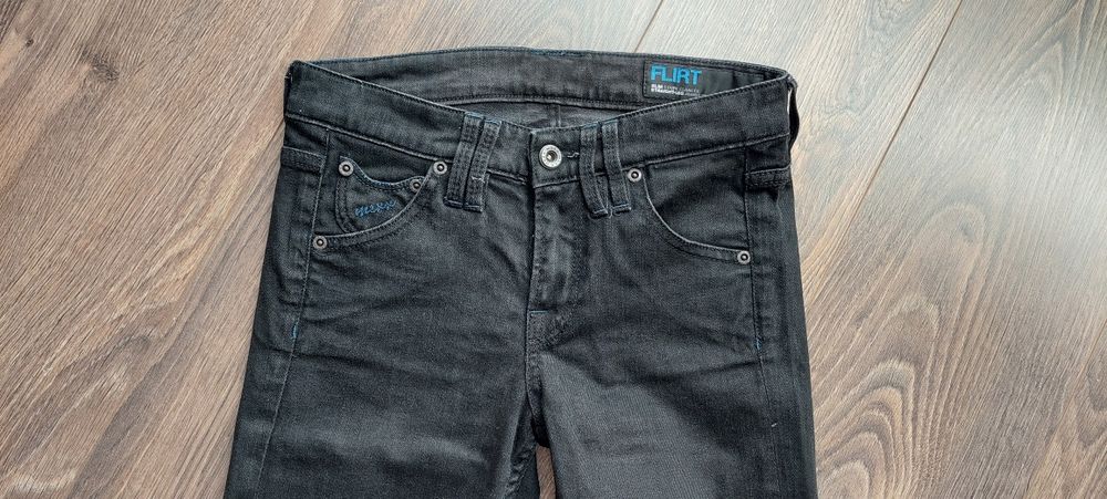 Spodnie jeans czarne Mexx 25