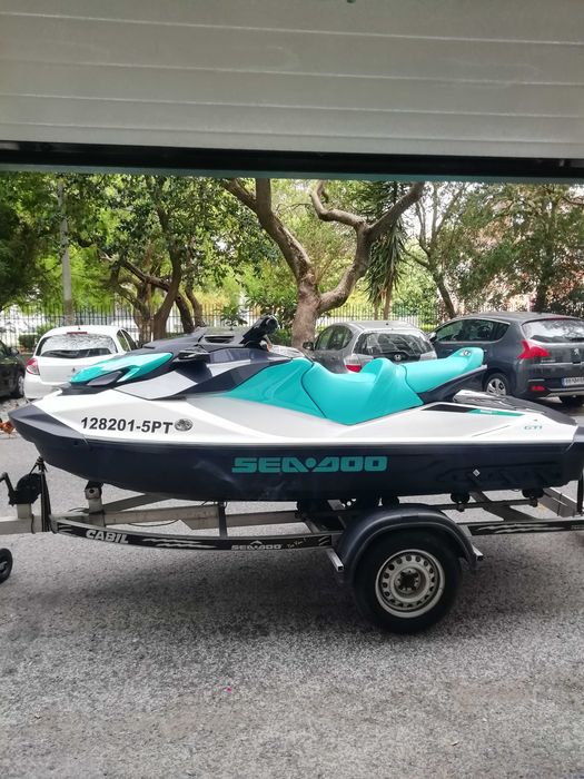 Mota de água Seadoo GTI 130 CV ano 2023