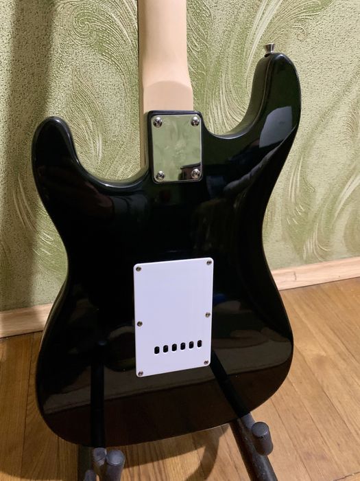 Електрогітара нова. Электрогитара новая. 2 кольори в наявності