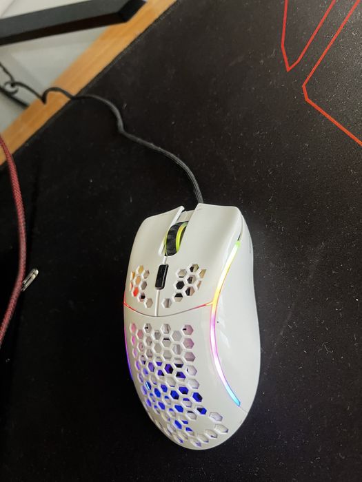 Rato Gaming Glorious Model D- Glossy Branco