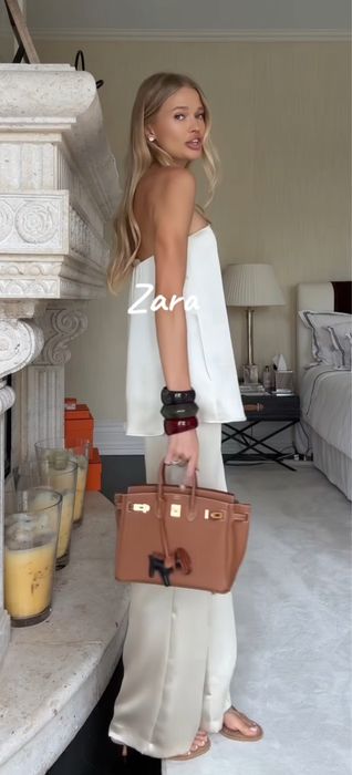 Zara новий атласний костюм L на M зара
