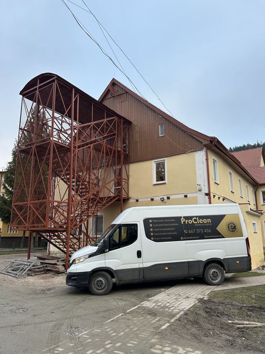 Mobilne piaskowanie-sodowanie