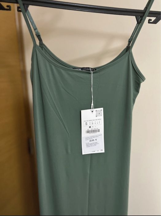 Vestido comprido Zara