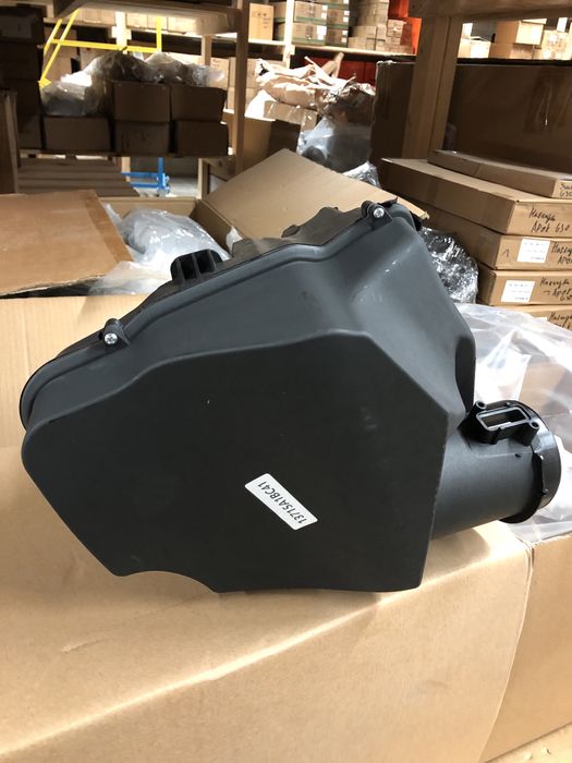 Корпус воздушного фильтра BMW G70 7 серия