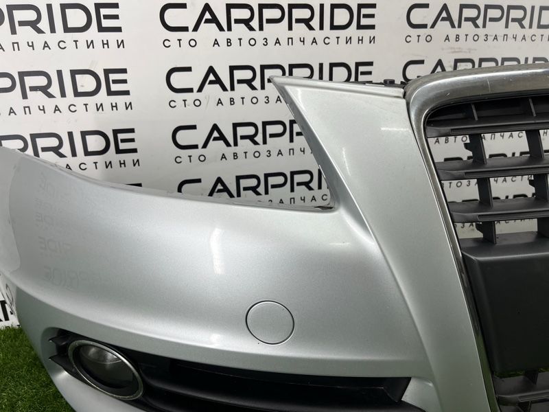 Бампер передний AUDI A4 B8 2.0 CAEB 2012