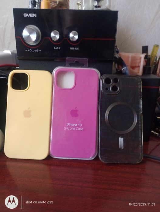 Чехлы для Айфона 13 и 16 Pro