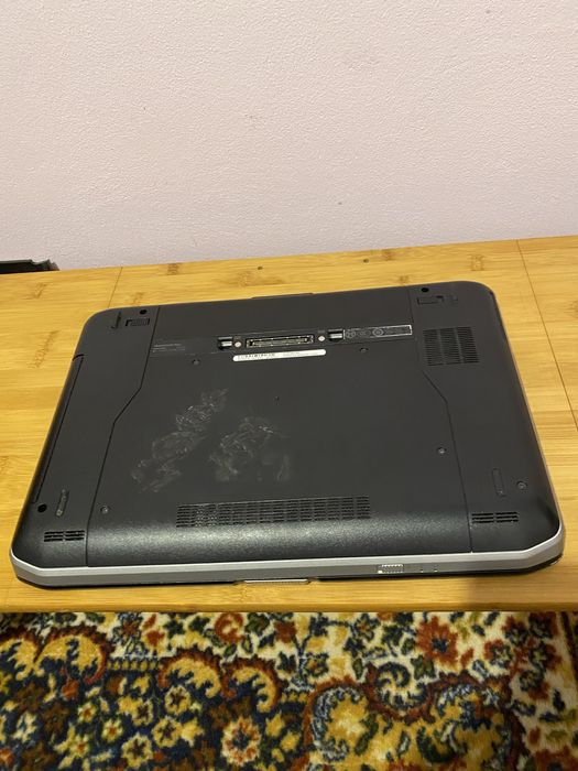 Ноутбук DELL Latitude