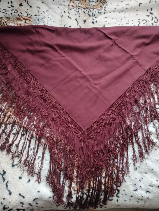 Хустки у народному стилі