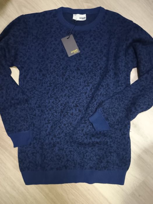 Светр . джемпер .