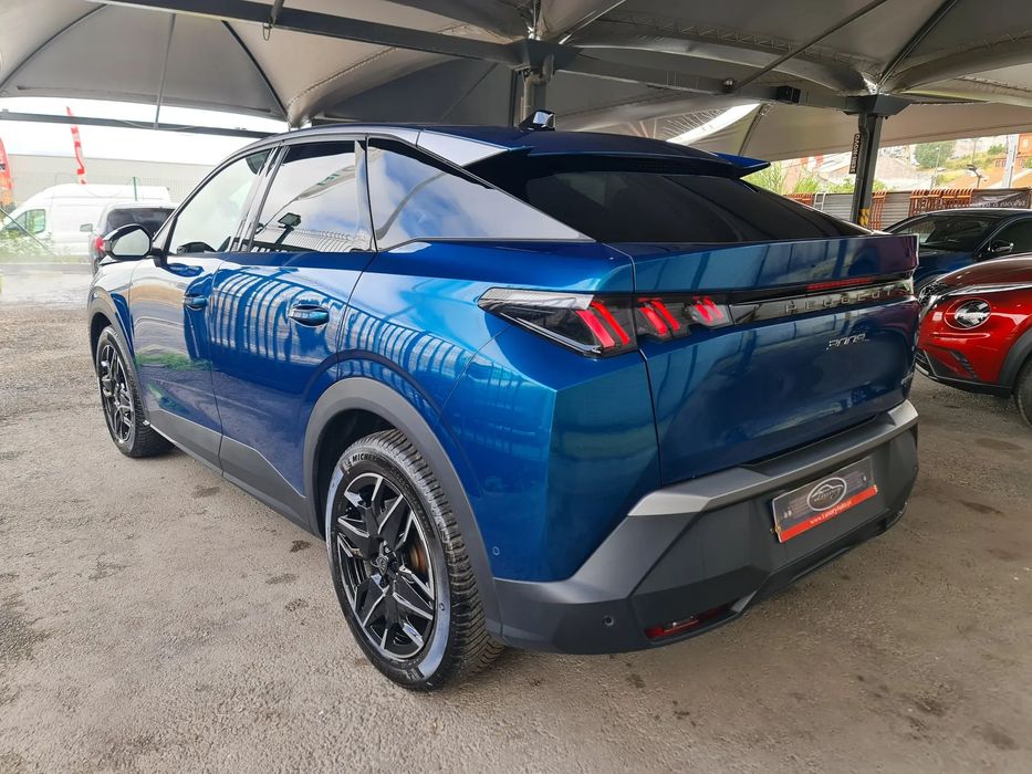 Peugeot 3008 1.2 Hybrid Allure e-DCS6
