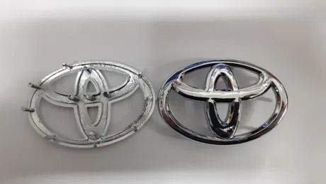 Эмблема Toyota Highlander,Camry 40,50,55,70,Prado 150,Land Cruiser 200