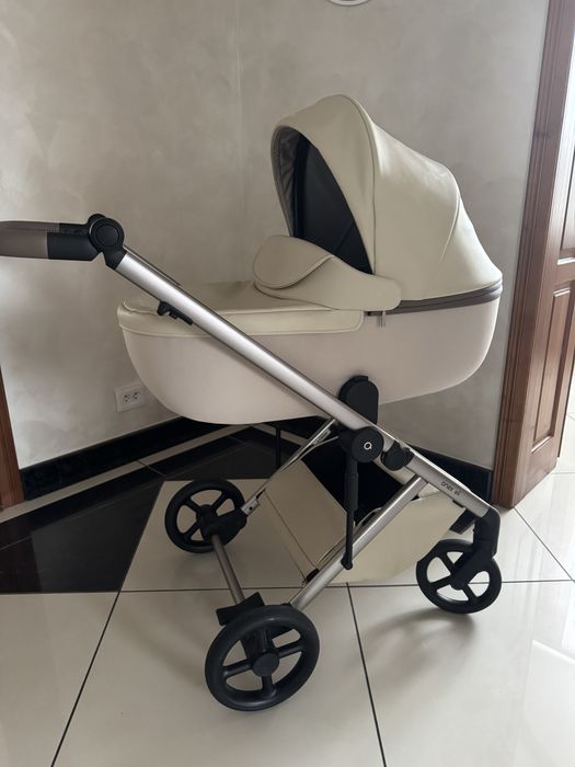 Продам візочок Anex Eli  2 в 1 + автокрісло anex(з адаптерами)