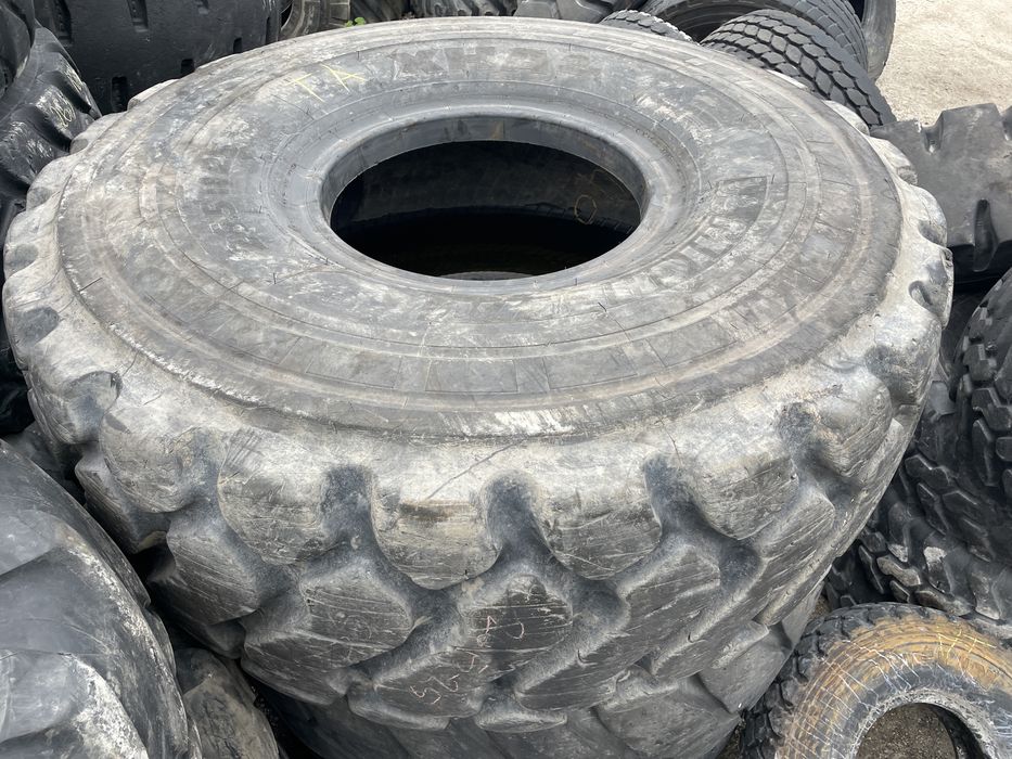 Шини 26.5R25 для навантажувача