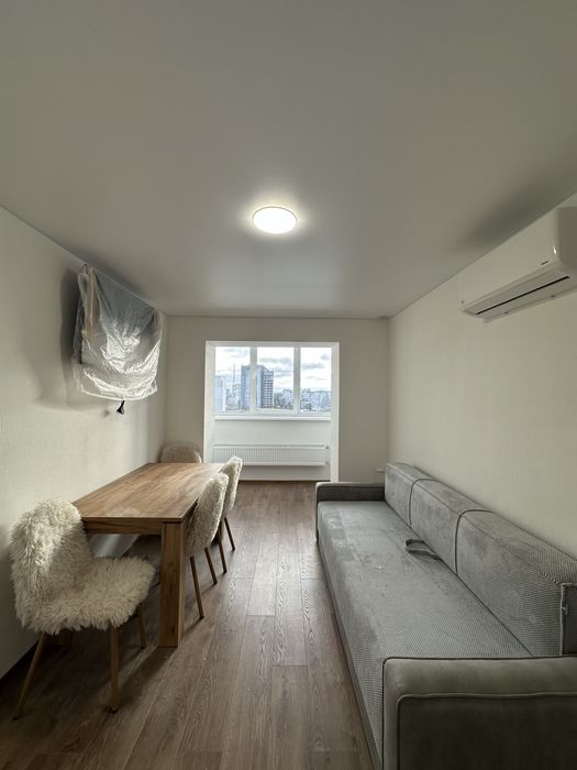 **Перша Оренда!ЦЕНТР! Неймовірно Гарна Студія + Кімната