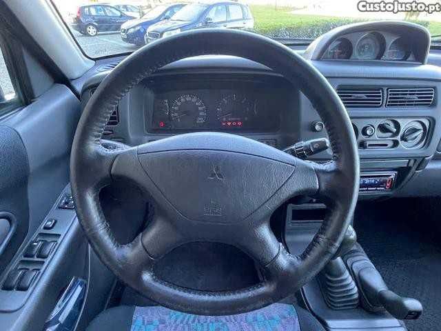 Mitsubishi Pajero sportwagon
