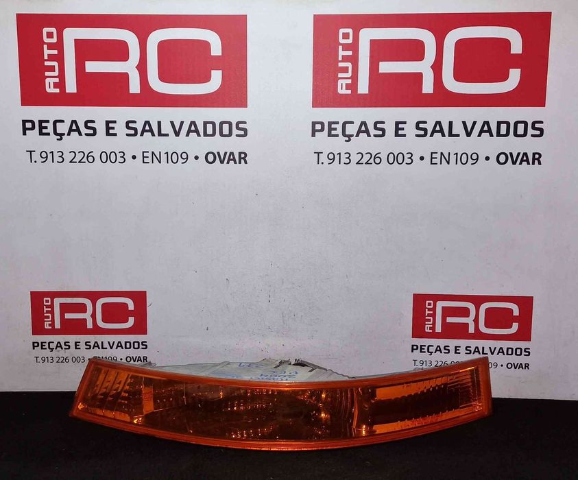 Pisca Frente Esquerdo 8200163914 - RENAULT MASTER II Caixa