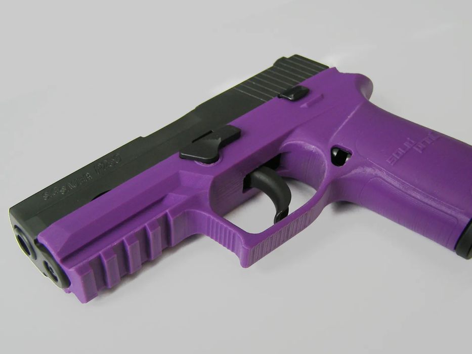 Réplica SIG P250 - Apenas para Coleção