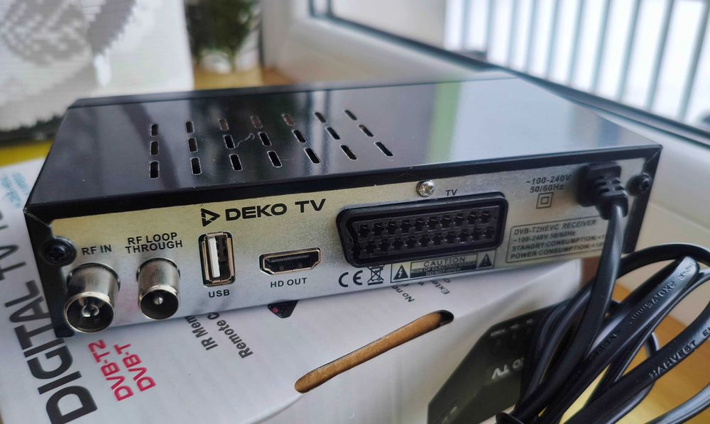 Tuner Dekoder DVB-T2 DekoTV PRO2 Telewizji Naziemnej HEVC H.265